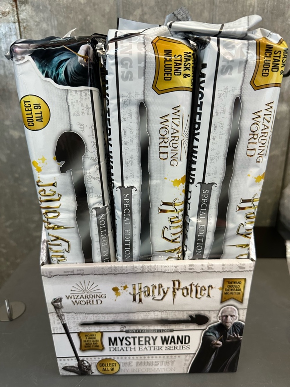 Harry Potter Mystery Wand - Death Eater Series (Wizarding World)